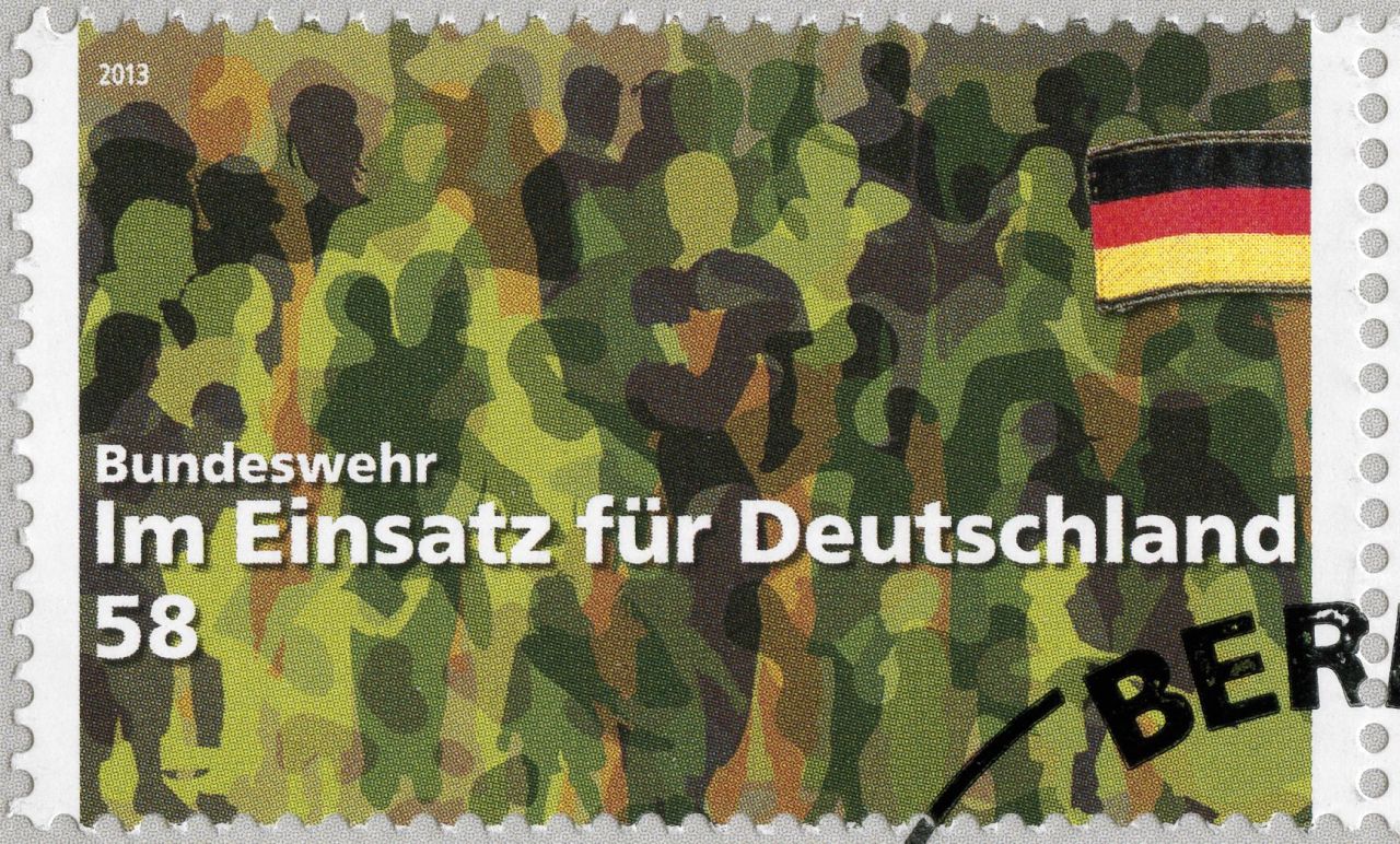 Sonderbriefmarke Bundeswehr - im Einsatz für Deutschland