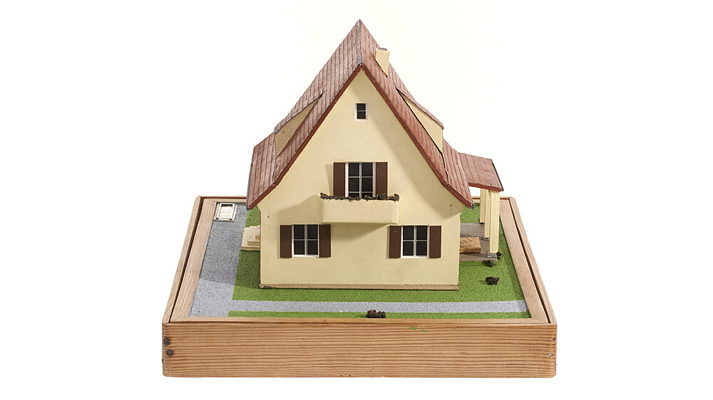 Model: one family house, 1950s