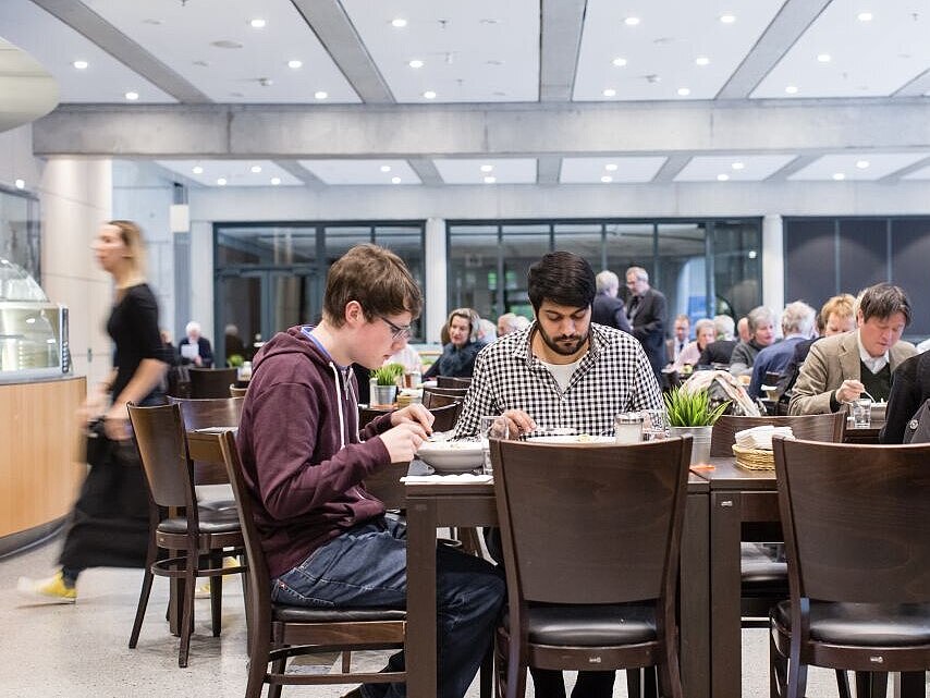 Cafe Bibliothek Und Shop