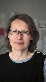 Porträtfoto der Verlegerin Anne König