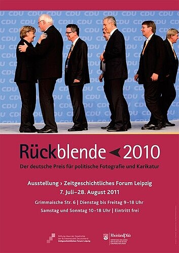 Ausstellungsplakat Rückblende 2011. Der deutsche Preis für politische Fotografie und Karikatur