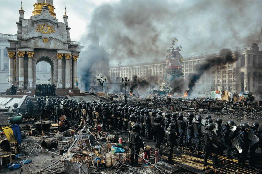 Euromaidan on Independence Square in Kiev. Fighting between demonstrators and armed forces.