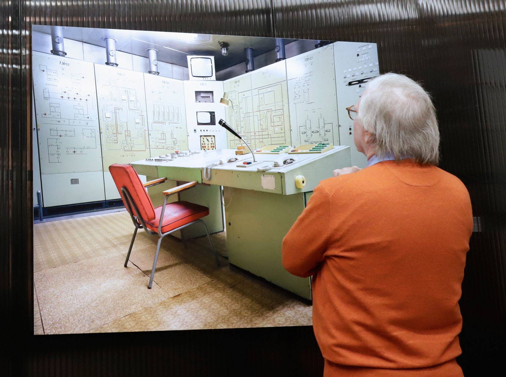 Deutschland, Wollenberg. Unterirdischer Fernmeldebunker der Nationalen Volksarmee - Kontrollraum. Martin Roemers, 2006