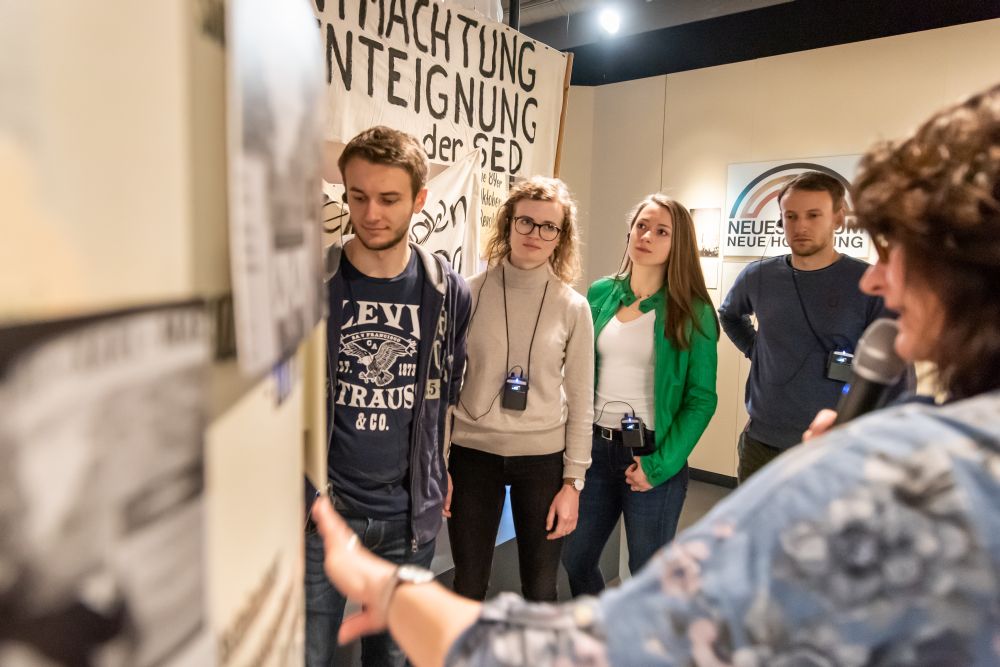 Guided visit at Zeitgeschichtliches Forum Leipzig