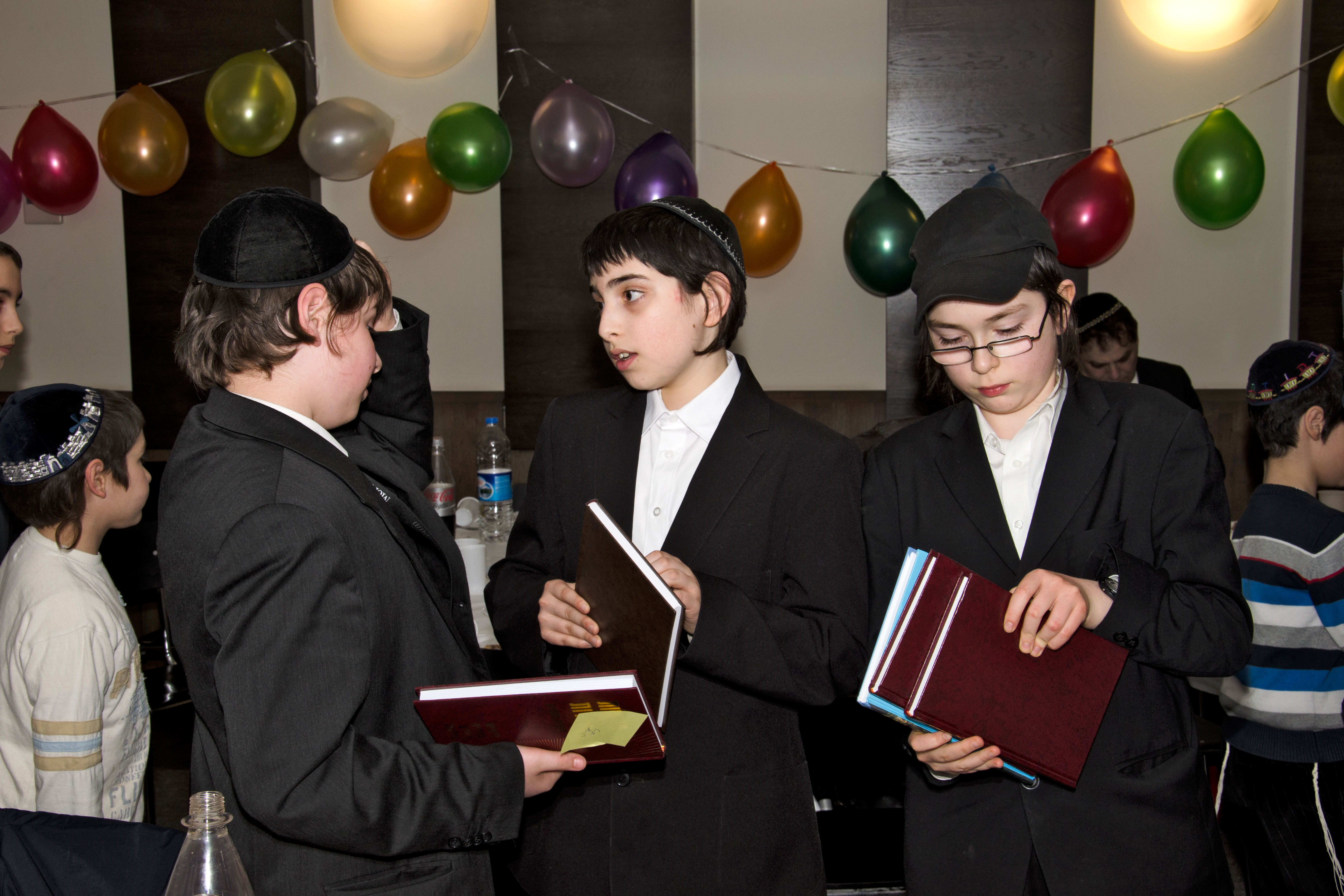 Closing ceremony at a Talmud school in Berlin