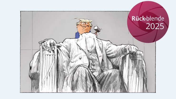 Karikatur mit farbenfroher, verkleinerten Darstellung Donald Trumps mit einem Vorschlaghammer auf den Schultern des ikonischen Abraham-Lincoln-Denkmals in Washington