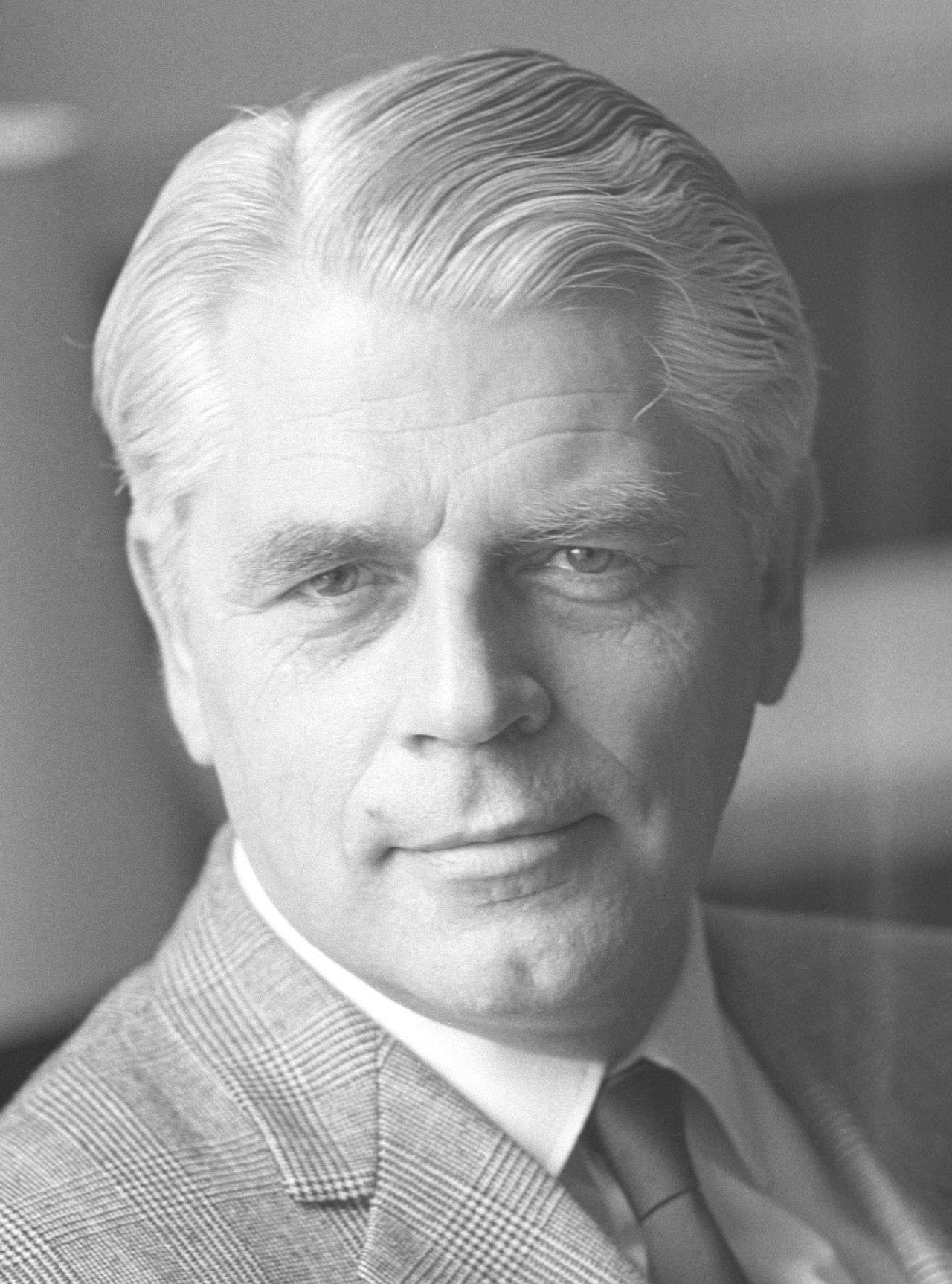 Porträtfoto <b>Conrad Ahlers</b>, 5. Juni 1970. - ahlers-conrad_foto_LEMO-F-6-012_bbst