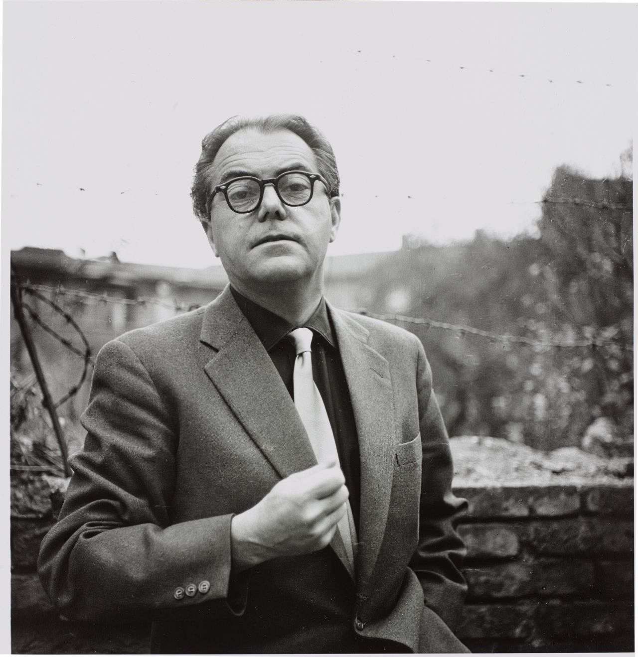 Porträtfoto des Schriftstellers Max Frisch, um 1960