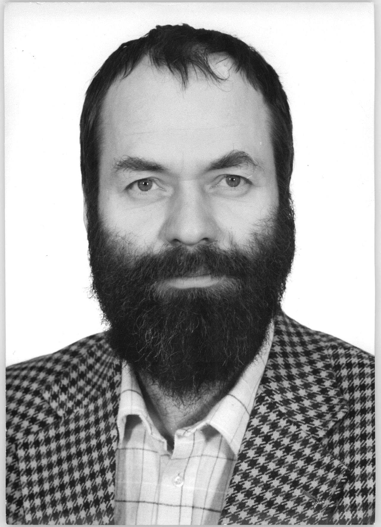 Porträtfoto des DDR-Oppositionellen, Theologen und Politikers Markus Meckel, 1990.