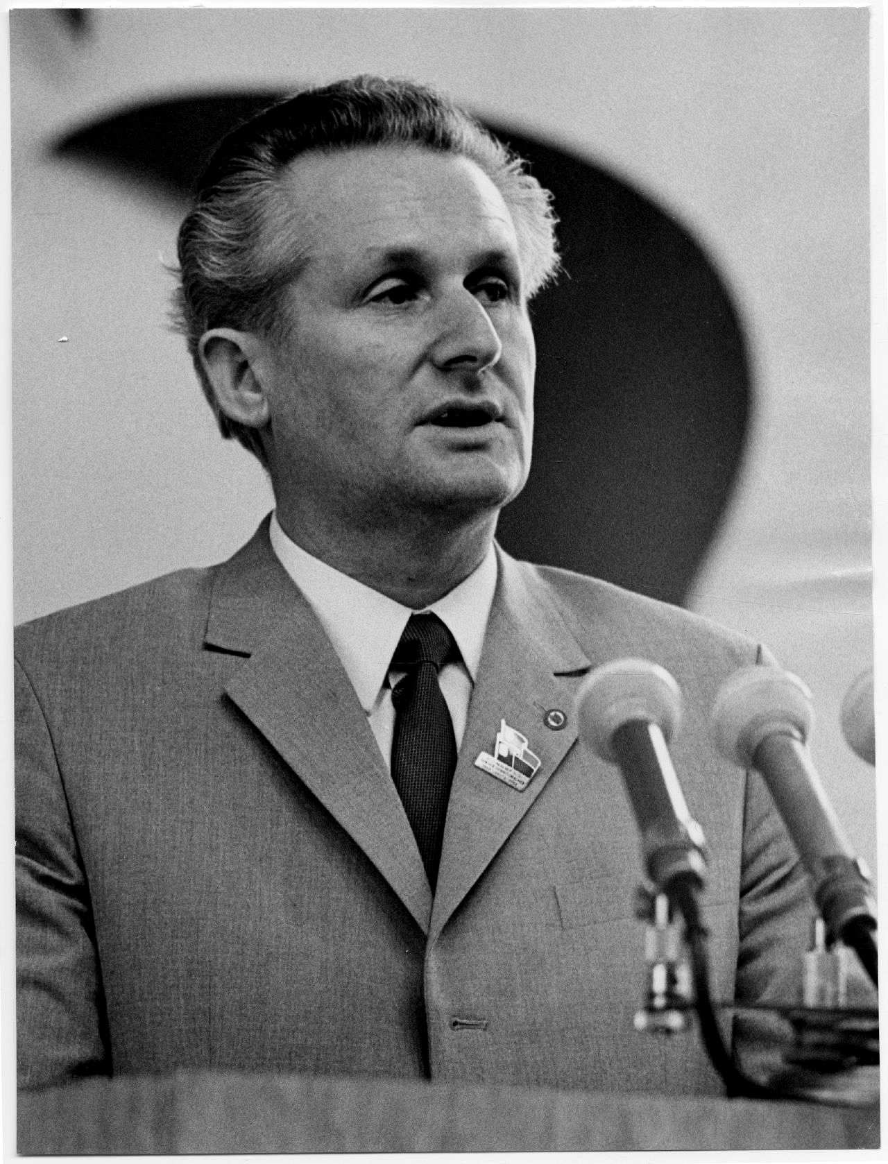 Fotografie des SED-Politikers Günter Mittag, 1968.