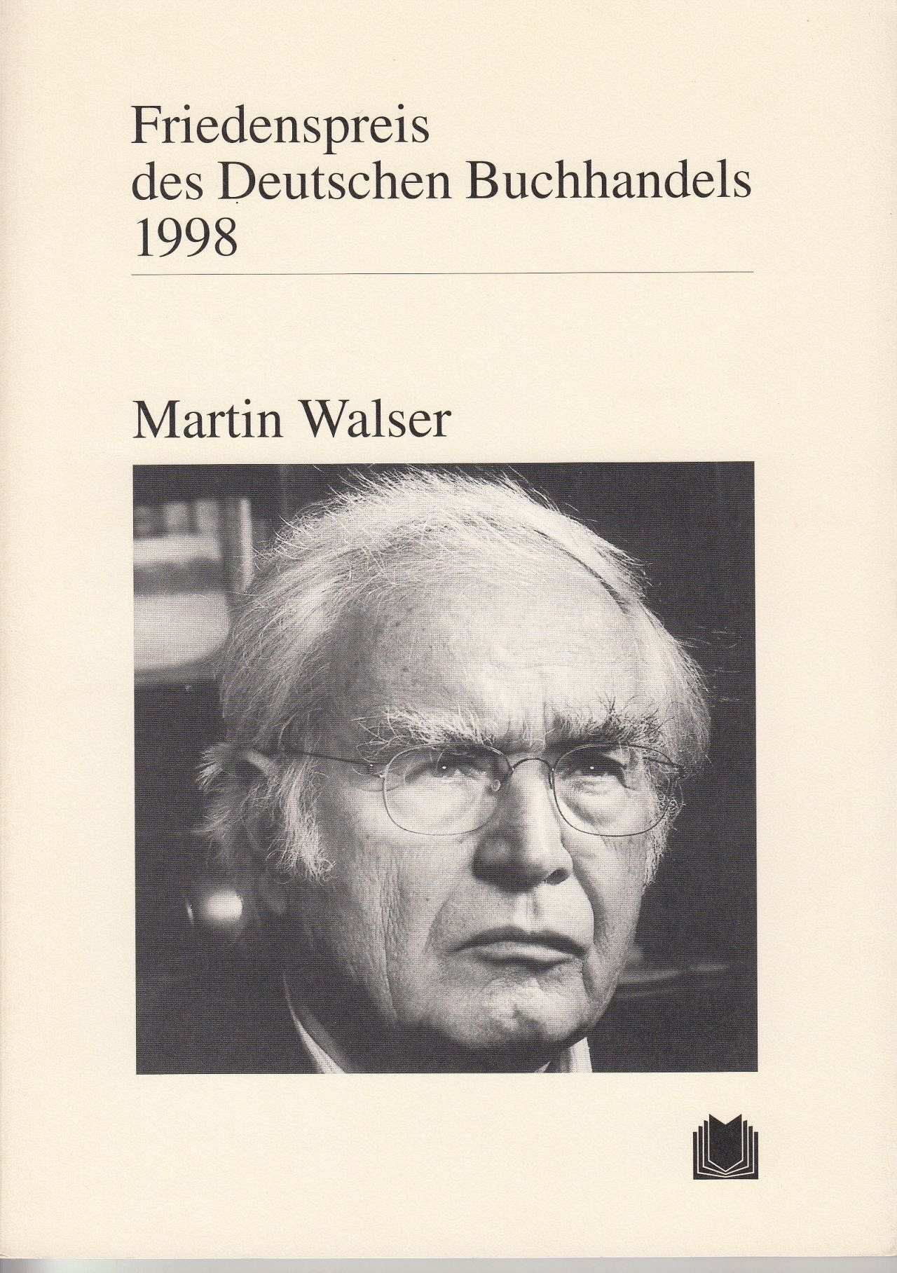 Buch mit dem Porträtfoto des Schriftstellers Martin Walser und dem Titel 