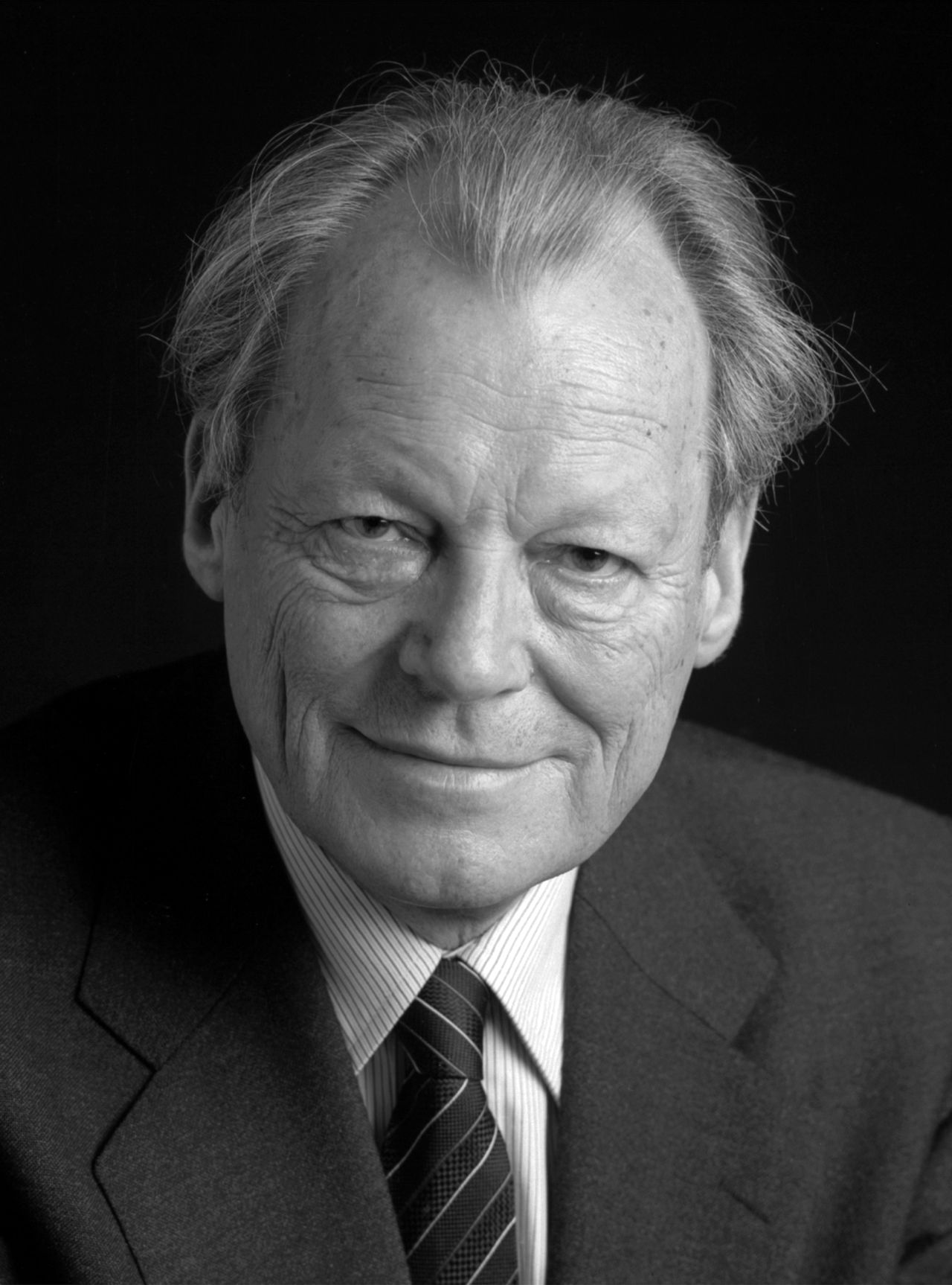 Offizielles Porträt von Willy Brandt, Bundeskanzler der Bundesrepublik Deutschland von 1969-1974