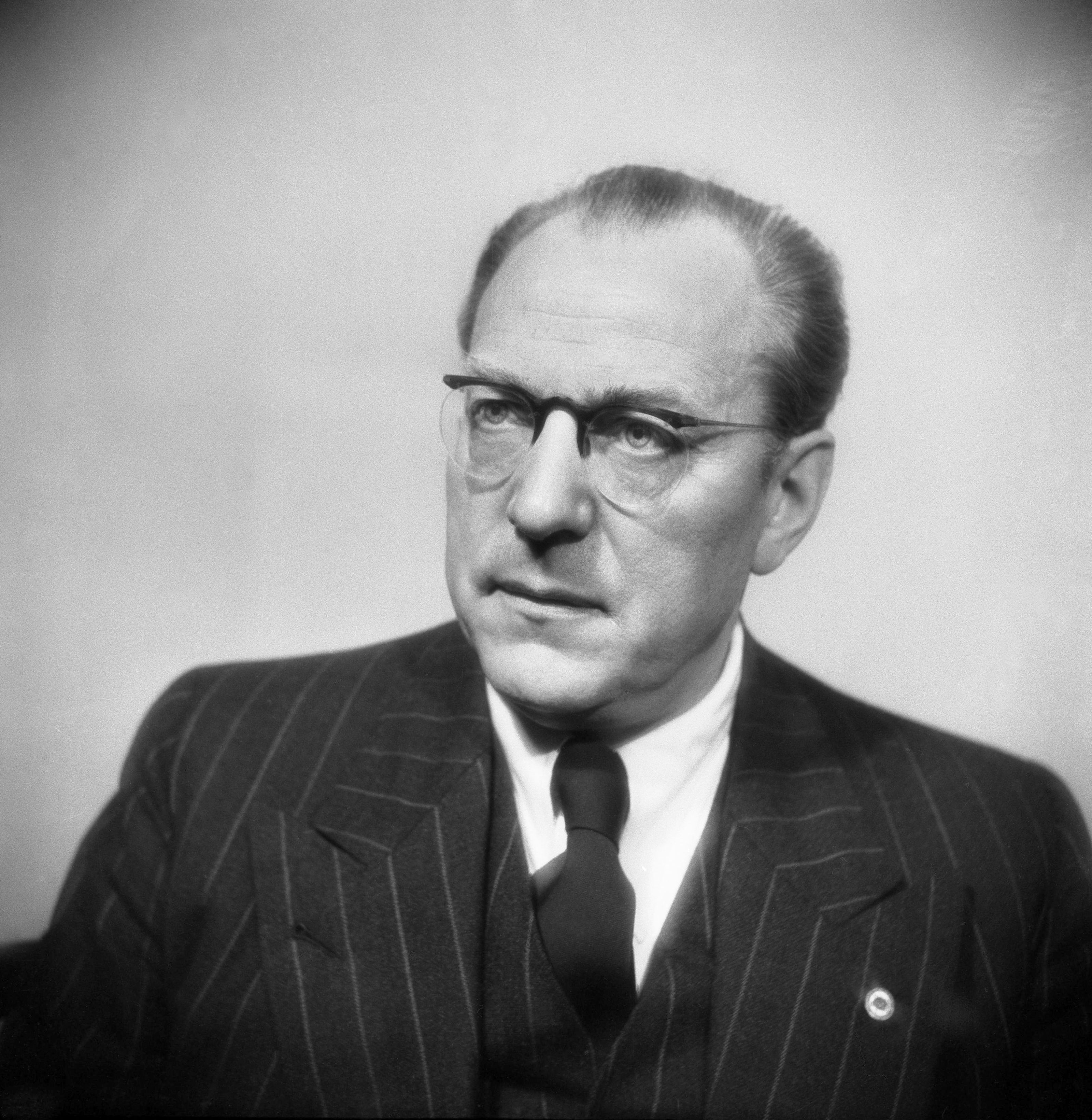Porträtbild des SED-Politikers Otto Grotewohl, 1950.
