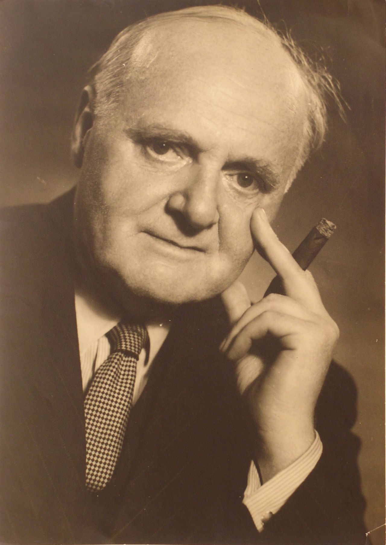 Porträtfoto von Rudolf Alexander Schröder, um 1950.