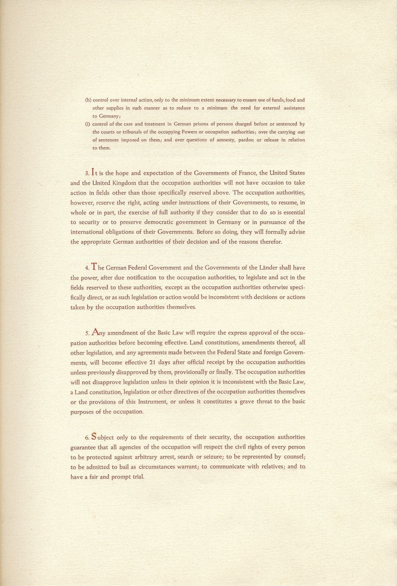 Text auf der Titelseite: Statut D'Occupation Definissant Les Pouvoirs Devant Etre Conserves Par les Autorites Occupantes sowie Occupation Statue defining the powers to be retained by the Occupation Authorities. Es folgenden drei Seiten englischer Text.